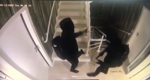 No momento, você está visualizando Roubo de veículo em condomínio de luxo em Curitiba. Existindo seguro do condomínio e do veículo, qual seria acionado?