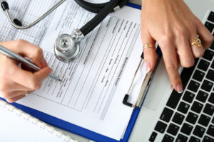 Leia mais sobre o artigo Empresas brasileiras podem evitar R$ 1,5 milhão em custos com planos de saúde usando IA