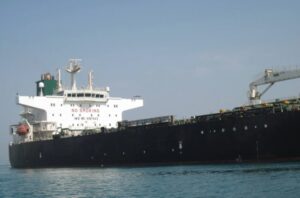 Leia mais sobre o artigo Seguradoras vão cancelar apólices e aumentar preços para navios no Golfo Pérsico e no estreito de Hormuz