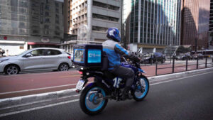 Leia mais sobre o artigo Porto Seguro expande atendimento em até 15 minutos na madrugada para novas cidades