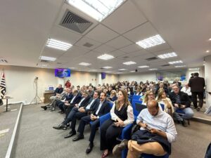 Leia mais sobre o artigo “Conexão Futuro Seguro” lota auditório e tem mais de 3,4 mil inscritos