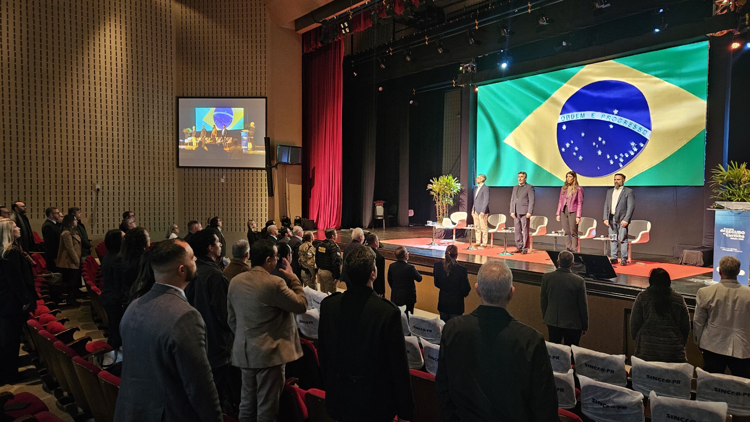 No momento, você está visualizando Soluções para grandes desafios do setor público passam por integração com o mercado segurador