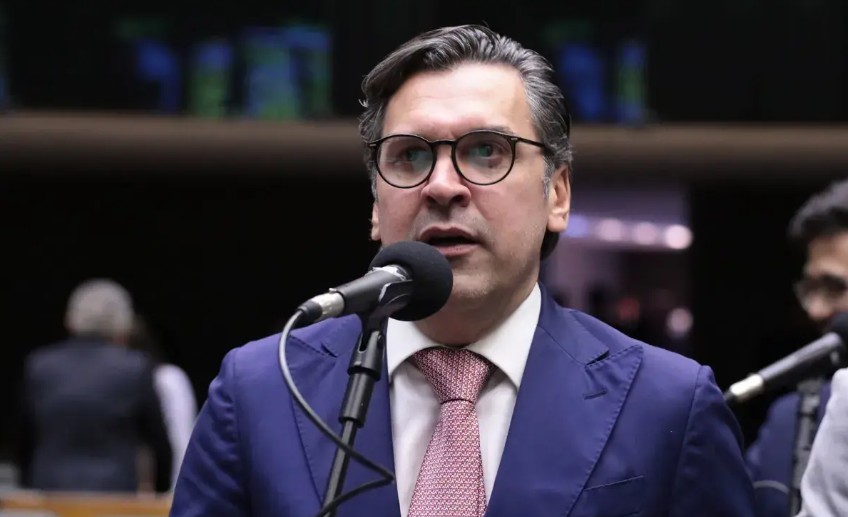 No momento, você está visualizando Projeto fixa nova alíquota para CSLL de resseguradoras
