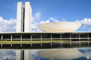 Leia mais sobre o artigo Projeto que cria Seguro de Carreira recebe parecer favorável na Câmara